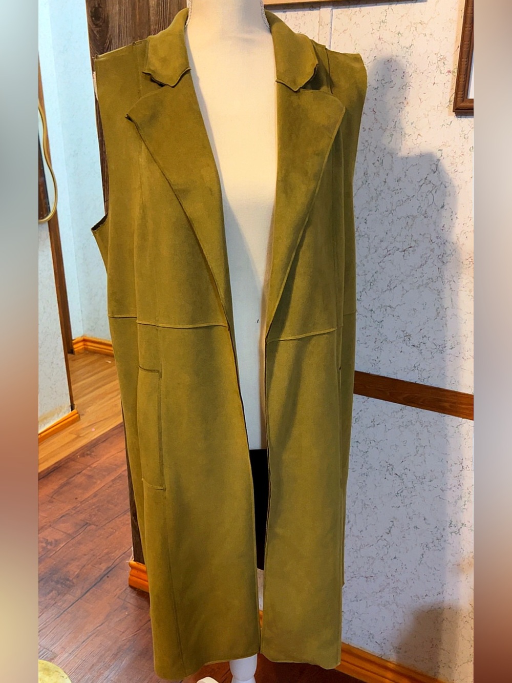 MAGASCHONI Olive Green Long Sleeveless Vest | Size L/G